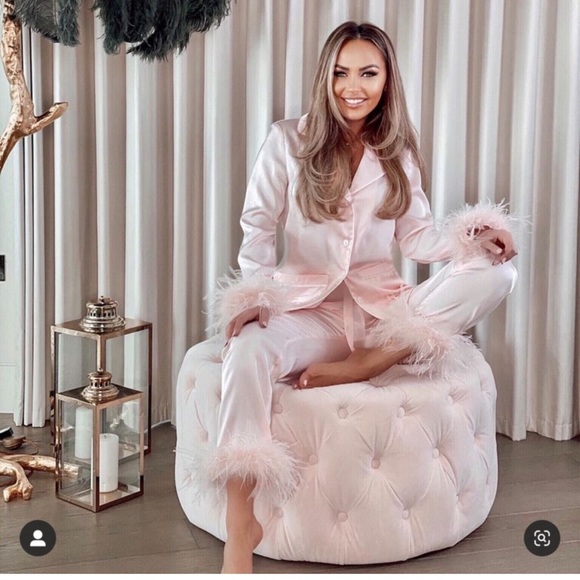 NADINE MERABI BABY PINK SILK 2 PIECE OUTFIT - Picture 2 of 9